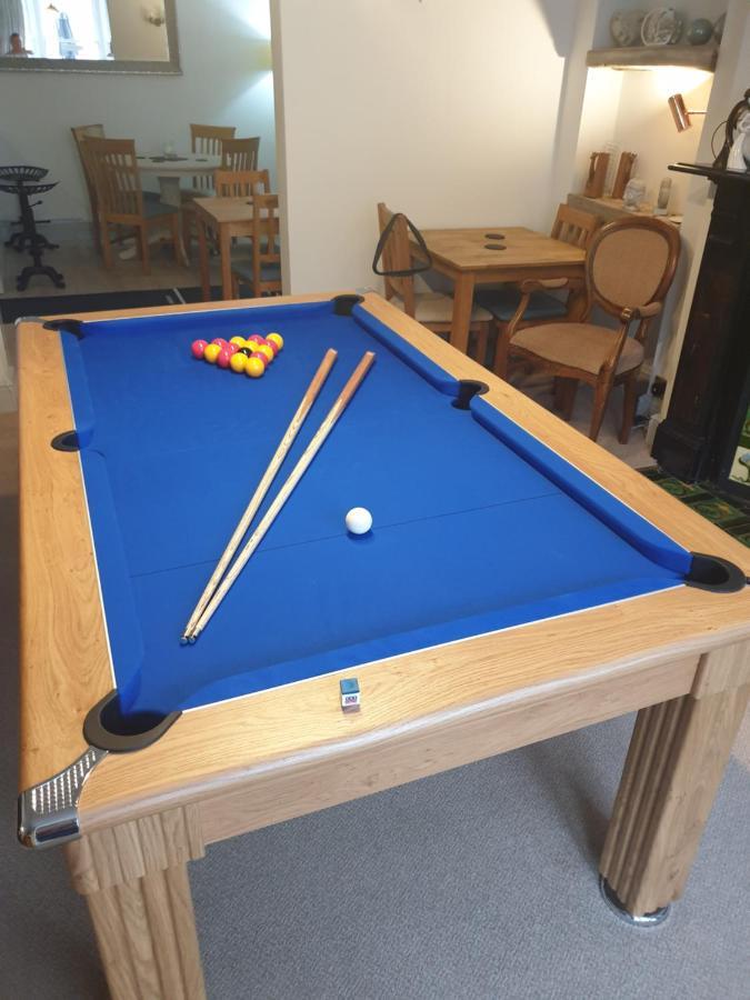 חלנדודנו Glascoed Guest House מראה חיצוני תמונה